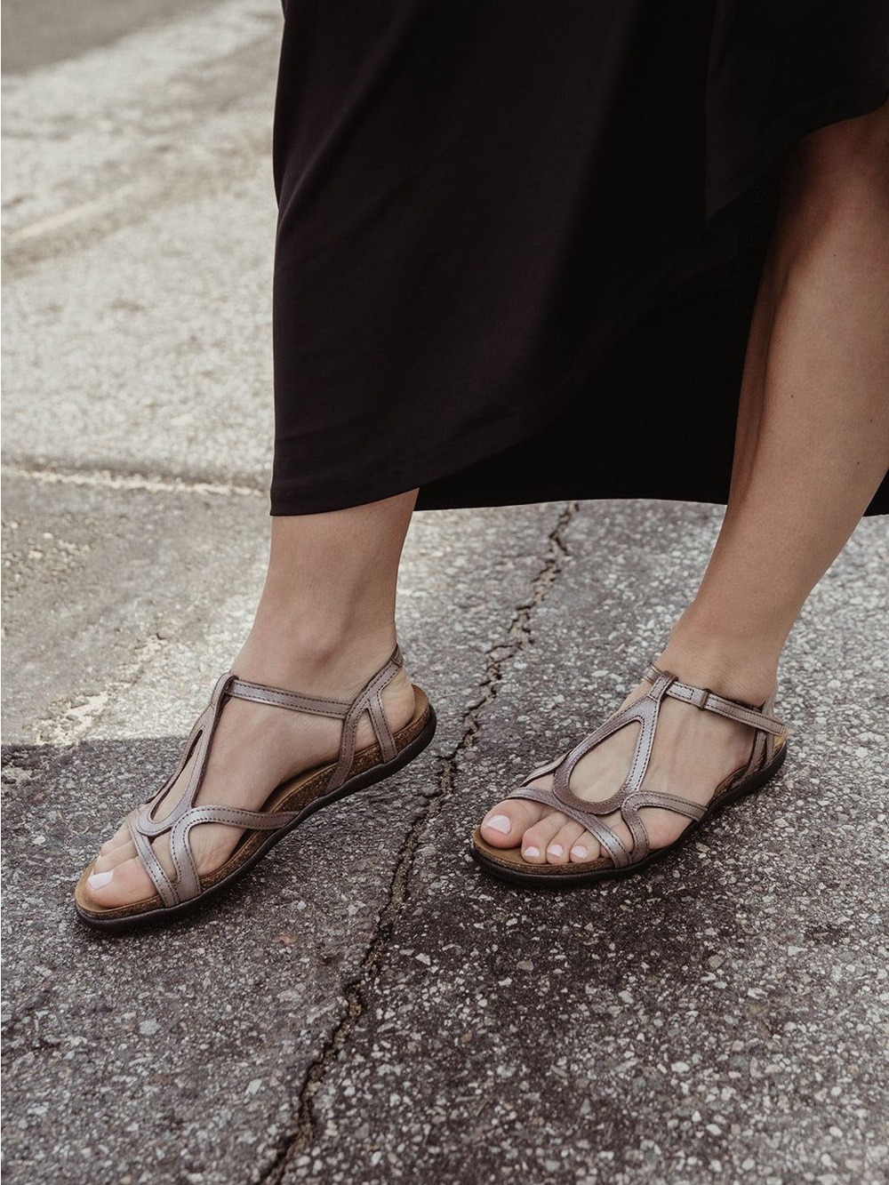 NAOT New Size 39(8-8.5) Dorith Women's Metallic Taupe Sandals